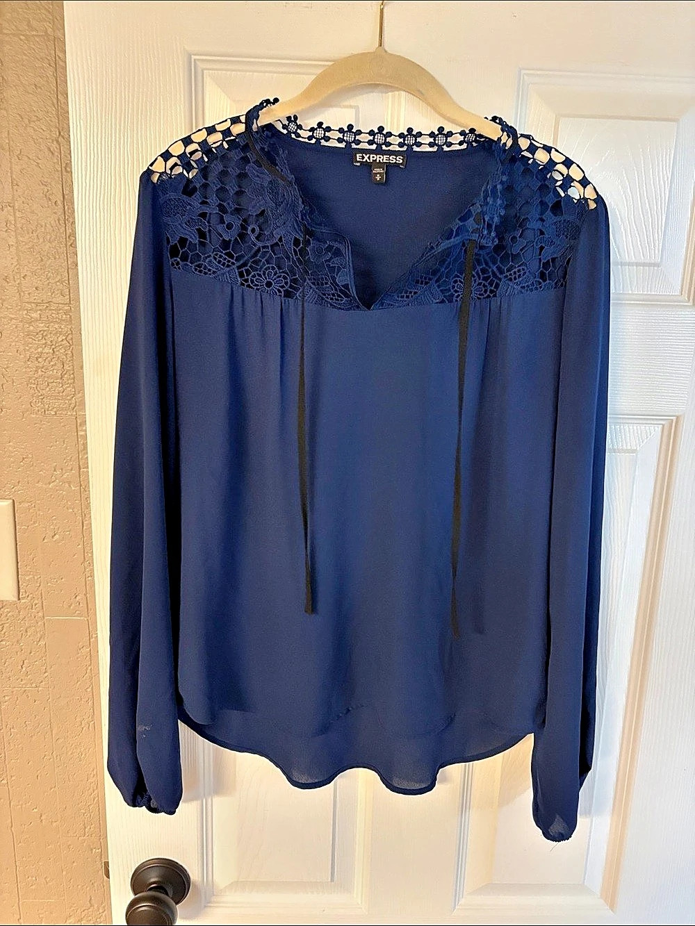 Express Lace Yoke Blouse in Blue Size Medium Like New